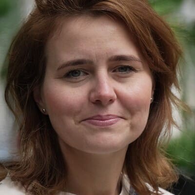dr Marta Czapnik-Jurak